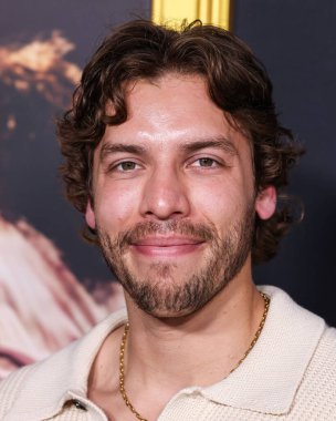 Amerikalı aktör ve fitness modeli Joseph Baena, Canva tarafından sunulan 2025 AFI (Amerikan Film Enstitüsü) Festivali 'ne 25 Ekim 2025' de TCL Çin Tiyatrosu IMAX 'te düzenlenen Black Bear' ın 'Christy' sinin galasına geldi.