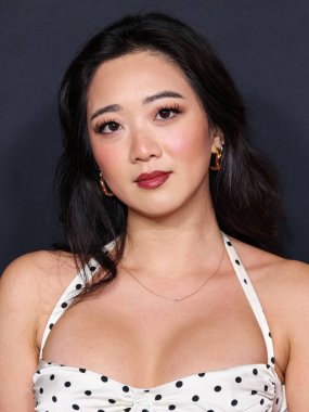 Lisa Wei, 25 Ekim 2025 'te Hollywood, Los Angeles, Kaliforniya, ABD' de düzenlenen TCL Çin Tiyatrosu IMAX 'te düzenlenen 2025 AFI (Amerikan Film Enstitüsü) Festivali' nde Canva Sunar - Black Bear 'ın' Christy 'sinin galası.          