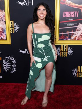 Natalie Loureda, 25 Ekim 2025 'te Hollywood, Los Angeles, Kaliforniya, ABD' de düzenlenen TCL Çin Tiyatrosu IMAX 'te düzenlenen 2025 AFI (Amerikan Film Enstitüsü) Festivali' nde Canva Sunar - Black Bear 'ın' Christy 'sinin galası.