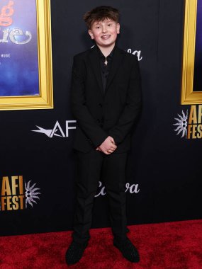 Hudson Hensley, 26 Ekim 2025 'te Hollywood, Los Angeles, Kaliforniya' da bulunan TCL Çin Tiyatrosu IMAX 'te düzenlenen Odak Özelliklerinin' Song Sung Blue 'galasının kapanış gecesi olan Canva tarafından sunulan 2025 AFI (Amerikan Film Enstitüsü) festivaline geldi.