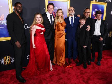 Mustafa Shakir, Ella Anderson, Hugh Jackman, Kate Hudson, Craig Brewer, Hudson Hensley, 2025 AFI Fest Sunar Canva - Odak Özelliklerinin Kapanış Gecesi Galası 'nın 26 Ekim 2025' de TCL Çin Tiyatrosu IMAX 'ta düzenlenen' Song Sung Blue '