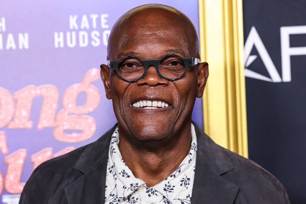 Amerikalı aktör ve yapımcı Samuel L. Jackson, Canva tarafından sunulan 2025 AFI (Amerikan Film Enstitüsü) Festivali 'ne 26 Ekim 2025' te TCL Çin Tiyatrosu IMAX 'te düzenlenen Odak Özelliklerinin Kapanış Gecesi Gala Galası' na geldi. 