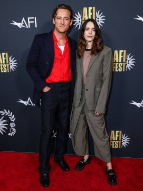 Amerikalı aktör Lewis Pullman ve Fransız aktris Stacy Martin, Canva tarafından sunulan 2025 AFI Festivali 'ne geldiler - Searchlight Pictures' ın 'The Testament of Ann Lee' adlı filminin özel gösterimi 26 Ekim 2025 'te TCL Çin 6 Tiyatrosunda gerçekleşti.