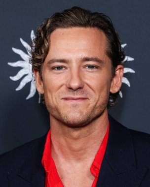 Amerikalı aktör Lewis Pullman, Kanva Tarafından sunulan 2025 AFI (Amerikan Film Enstitüsü) Festivali 'ne 26 Ekim 2025' te Hollywood 'da TCL Çin Tiyatrosu' nda gerçekleştirilen Searchlight Pictures 'ın' The Testament of Ann Lee 'adlı filminin özel gösterimiyle geldi.