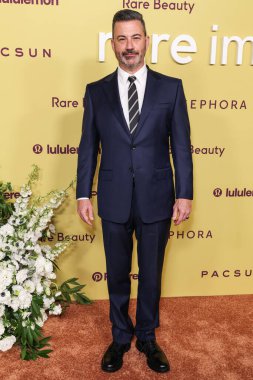 Amerikalı komedyen ve televizyon sunucusu Jimmy Kimmel, Selena Gomez 'in 29 Ekim 2025' te Batı Nya stüdyolarında düzenlediği 3. Yıllık Ender Etki Fonu Yardım 2025 'e geldi..