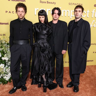 The Marias 'tan Josh Conway, Maria Zardoya, Edward James ve Jesse Perlman, Selena Gomez' in 29 Ekim 2025 'te Hollywood, Los Angeles, Kaliforniya, ABD' deki Nya stüdyolarında düzenlediği 3.. 