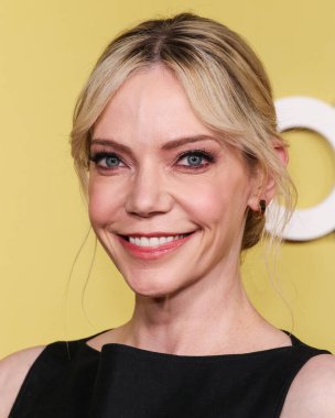 Amerikalı aktris, komedyen, müzisyen ve söz yazarı Riki Lindhome, Selena Gomez 'in 29 Ekim 2025' te Hollywood, Los Angeles, Kaliforniya, ABD 'de Nya stüdyoları batısında düzenlediği 3.