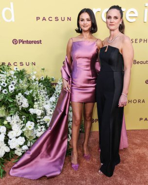 Selena Gomez ve Elyse Cohen, 29 Ekim 2025 'te Hollywood, Los Angeles, Kaliforniya, ABD' de Nya Gomez stüdyolarında düzenlenen Selena Gomez 'in ev sahipliğinde düzenlenen 3..