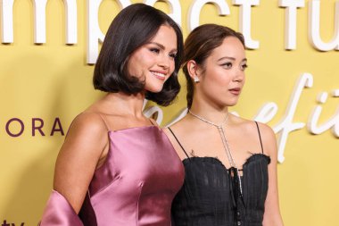 Selena Gomez ve Laufey, 29 Ekim 2025 'te Hollywood, Los Angeles, Kaliforniya, ABD' de Nya Gomez stüdyolarında düzenlenen Selena Gomez 'in ev sahipliğinde düzenlenen 3..