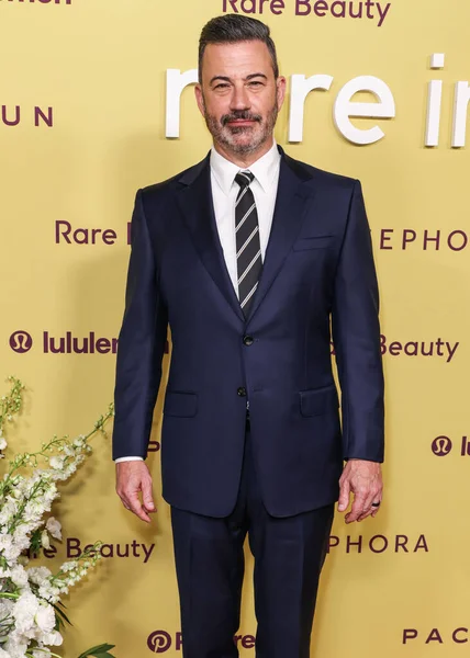 Amerikalı komedyen ve televizyon sunucusu Jimmy Kimmel, Selena Gomez 'in 29 Ekim 2025' te Batı Nya stüdyolarında düzenlediği 3. Yıllık Ender Etki Fonu Yardım 2025 'e geldi..