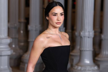 Demi Lovato, 1 Kasım 2025 'te Los Angeles County Museum Row, Miracle Mile, Los Angeles, Kaliforniya, ABD' de düzenlenen Gucci tarafından sunulan 14. Geleneksel LACMA Sanat Müzesi 'ne (Los Angeles İlçe Sanat Müzesi) ulaştı..