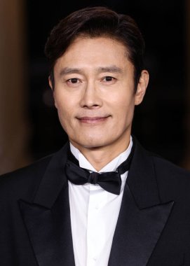 Lee Byung-hun 14. Geleneksel LACMA (Los Angeles İlçe Sanat Müzesi) Sanat + Film Galası 2025 yılında Los Angeles İlçe Sanat Müzesi 'nde 1 Kasım 2025 tarihinde gerçekleştirilmiştir.