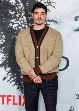 Amerikalı aktör ve film yönetmeni Aaron Dominguez, Netflix 'in 3 Kasım 2025' te Hollywood 'daki Mısır Tiyatrosu' nda düzenlenen 