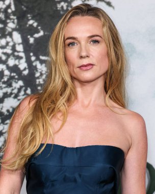 İrlandalı aktris Kerry Condon, Netflix 'in 3 Kasım 2025' te Hollywood Mısırlı Tiyatrosu 'nda düzenlenen' Train Dreams 'in Los Angeles prömiyerine geldi.. 