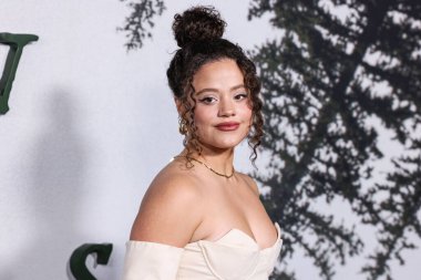 Kanadalı aktris ve şarkıcı Sarah Jeffery, Netflix 'in 3 Kasım 2025' te Hollywood 'daki Hollywood Mısır Tiyatrosu' nda düzenlenen 'Train Dreams' in Los Angeles prömiyerine geldi.. 