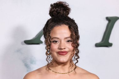 Kanadalı aktris ve şarkıcı Sarah Jeffery, Netflix 'in 3 Kasım 2025' te Hollywood 'daki Hollywood Mısır Tiyatrosu' nda düzenlenen 'Train Dreams' in Los Angeles prömiyerine geldi.. 