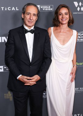 Film bestecisi Alexandre Desplat ve kızı / Fransız aktris Antonia Desplat, Los Angeles Vertical Entertainment 'in 
