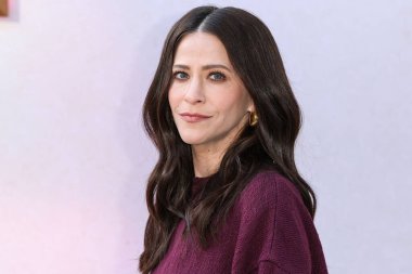 Amerikalı aktris, müzisyen ve yazar Jackie Tohn Netflix FYSEE: The Fall Edit - 'Nobody Want This' Sezon 2 FYC (For Your Consideration) etkinliği 7 Kasım 2025 tarihinde Hollywood, Los Angeles 'ta Netflix Tudum Theater' da gerçekleştirildi.     