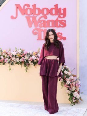 Amerikalı aktris, müzisyen ve yazar Jackie Tohn Netflix FYSEE: The Fall Edit - 'Nobody Want This' Sezon 2 FYC (For Your Consideration) etkinliği 7 Kasım 2025 tarihinde Hollywood, Los Angeles 'ta Netflix Tudum Theater' da gerçekleştirildi.     