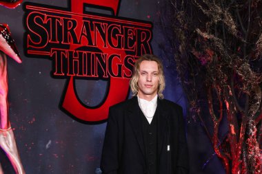İngiliz aktör ve şarkıcı Jamie Campbell Bower Netflix FYSEE: The Fall Edit - 'Stranger Things' Sezon 5 FYC (Düşünceleriniz İçin) etkinliği 8 Kasım 2025 tarihinde Hollywood, Los Angeles, Kaliforniya 'da Netflix Tudum Theater' da gerçekleştirildi.