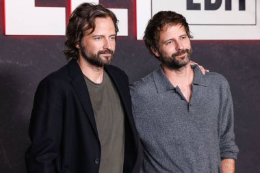 Amerikalı yazar, yönetmen ve yapımcı Matt Duffer ve Amerikalı yapımcı Ross Duffer (The Duffer Brothers) Netflix FYSEE: The Fall Edit - 'Stranger Things' Sezon 5 FYC) 