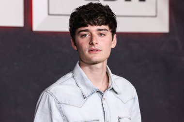 Kanadalı-Amerikalı aktör ve girişimci Noah Schnapp Netflix FYSEE: The Fall Edit - 'Yabancı Şeyler' Sezon 5 FYC (Düşünceleriniz İçin) 8 Kasım 2025 'de Hollywood, Los Angeles' ta Netflix Tudum Tiyatrosu 'nda düzenlenen etkinliğe katıldı.