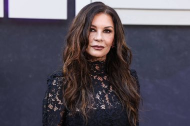 Galli aktris Catherine Zeta-Jones Netflix FYSEE: The Fall Edit - 'Çarşamba' Sezon 2 FYC (Düşünceleriniz İçin) Netflix Tudum Tiyatrosu 'nda 9 Kasım 2025' te Hollywood, Los Angeles, Kaliforniya, ABD 'de düzenlenen etkinliğe geldi.. 