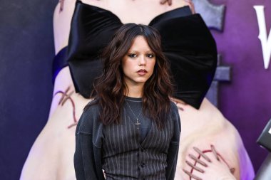 Amerikalı aktris Jenna Ortega Netflix FYSEE: The Fall Edit - 'Wednesday' Sezon 2 FYC (Değerlendirmeniz İçin) 9 Kasım 2025 tarihinde Netflix Tudum Tiyatrosu 'nda Hollywood, Los Angeles, Kaliforniya, ABD' de düzenlenen etkinliğe geldi.. 