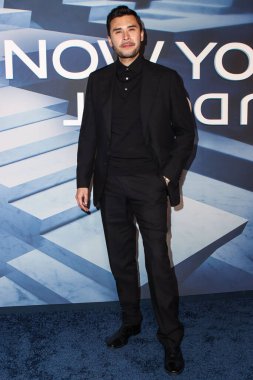 Dan White, Lionsgate 'in 