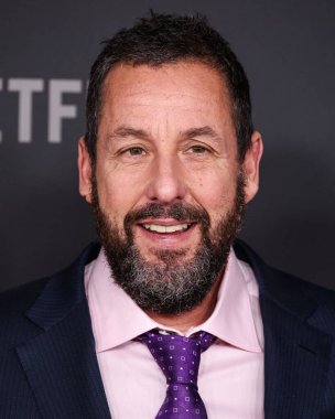 Amerikalı aktör ve komedyen Adam Sandler, Netflix 'in' Jay Kelly 'sinin Los Angeles Premiere' ine 11 Kasım 2025 'te Hollywood' da Hollywood, Los Angeles, Kaliforniya, ABD 'de düzenlenen.     