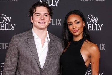 Amerikalı aktör Patrick Wilson ve Sade Muhammed, 11 Kasım 2025 'te Hollywood' da Hollywood, Los Angeles, Kaliforniya, ABD 'de düzenlenen Netflix' in 'Jay Kelly' adlı filminin Los Angeles galasına geldiler.. 