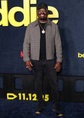 Amerikalı aktör, stand-up komedyeni ve seslendirme oyuncusu Lil Rel Howery (Milton Howery Jr.), Netflix 'in 12 Kasım 2025 tarihinde Hollywood, Los Angeles, Kaliforniya' da düzenlenen Netflix 'in' Being Eddie 'adlı filminin Los Angeles galasına geldi.