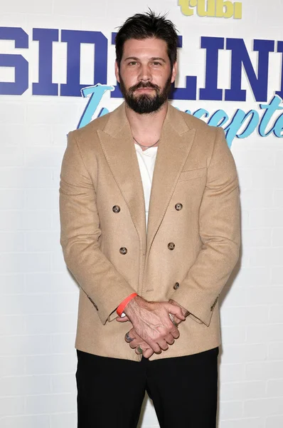 Amerikalı aktör ve şarkıcı Casey Deidrick, 13 Kasım 2025 'te Batı Hollywood, Los Angeles, Kaliforniya, ABD' deki Pasifik Tasarım Merkezi 'nde düzenlenen Tubi TV' nin Sidelined 2 'nin Los Angeles Premiere' sine geldi.. 