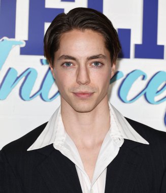 Aktör Terry Mullany, 13 Kasım 2025 'te Batı Hollywood, Los Angeles, Kaliforniya, ABD' deki Pasifik Tasarım Merkezi 'nde düzenlenen Tubi TV' nin 