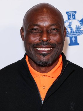 Haitili aktör ve film yapımcısı Jimmy Jean-Louis, 13 Kasım 2025 'te Beverly Wilshire, A Four Seasons Hotel' de düzenlenen 2025 Uluslararası Tıp Ödülleri törenine katıldı.