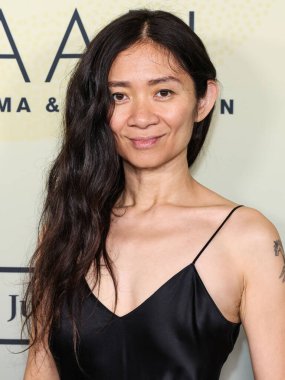 Chloe Zhao (Chlo Zhao), The Critics Choice Association 'ın 14 Kasım 2025' te Beverly Hills, Los Angeles, Kaliforniya, ABD 'de bulunan Four Seasons Hotel Los Angeles' ta düzenlenen 4.