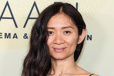 Chloe Zhao (Chlo Zhao), The Critics Choice Association 'ın 14 Kasım 2025' te Beverly Hills, Los Angeles, Kaliforniya, ABD 'de bulunan Four Seasons Hotel Los Angeles' ta düzenlenen 4.