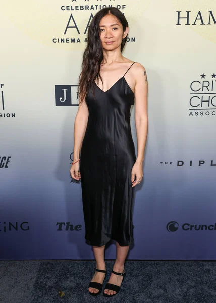 Chloe Zhao (Chlo Zhao), The Critics Choice Association 'ın 14 Kasım 2025' te Beverly Hills, Los Angeles, Kaliforniya, ABD 'de bulunan Four Seasons Hotel Los Angeles' ta düzenlenen 4.