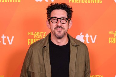 Amerikalı aktör ve girişimci Adam Shapiro, 15 Kasım 2025 'te Amerika Birleşik Devletleri' nin Kaliforniya eyaletinin Los Angeles şehrinde Rolling Green DTLA 'da düzenlenen 