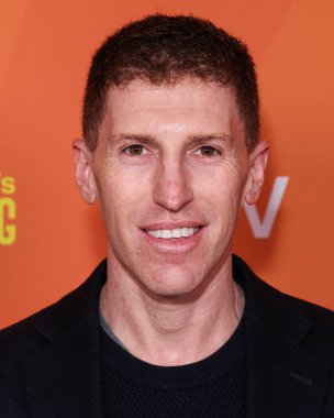 Dan Miller, Hilarity for Charity 's Friendsgive 2025' e 15 Kasım 2025 'te Rolling Greenens DTLA' da gerçekleşti..