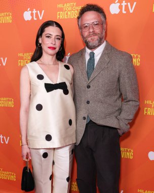 Amerikalı aktris, komedyen, senarist ve yönetmen Lauren Miller Rogen ve eşi Kanadalı aktör, komedyen, film yapımcısı ve esrar girişimcisi Seth Rogen, Rolling Greenens DTLA 2025 'te düzenlenen Yardım Derneği 2025 için Hilarity' ye geldiler.