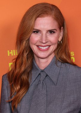 Amerikalı aktris Sarah Rafferty, 15 Kasım 2025 'te ABD' nin Kaliforniya eyaletinin Los Angeles şehrinde Rolling Green DTLA 'de düzenlenen 