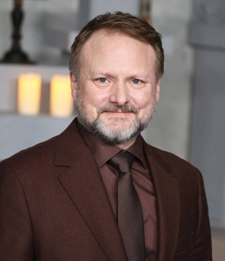 Amerikalı film yapımcısı Rian Johnson Netflix 'in 