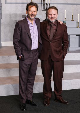 Ram Bergman ve Rian Johnson, Netflix 'in 