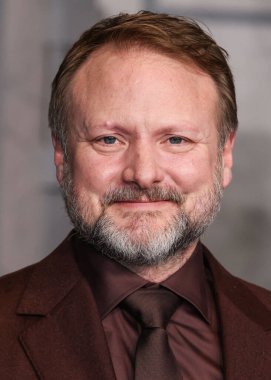 Amerikalı film yapımcısı Rian Johnson, Netflix 'in 