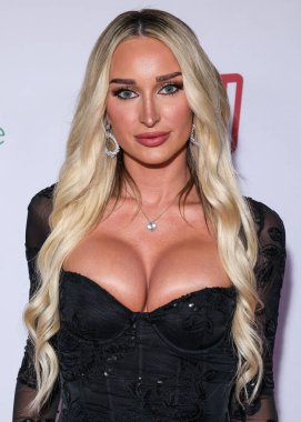 Meagan Moore (Christina Ann Codekas), 20 Kasım 2025 tarihinde AVALON Hollywood ve Bardot 'ta düzenlenen AVN Ödülleri Adaylık Partisi' ne katılır..