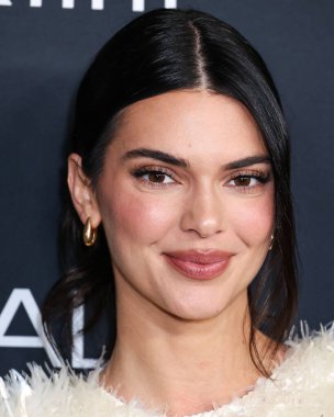Amerikan model, sosyete ve medya kişiliği Kendall Jenner, 20. Geleneksel L 'Oreal Paris' in Değerli Kadınları 2025 Akademi Film Müzesi 'ne 2 Aralık 2025' te Los Angeles 'taki Mow, Miracle Mile Müzesi' nde geldi.        