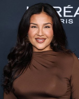 Amerikalı aktris Annie Gonzalez, 20. Yıllık L 'Oreal Paris' in Değerli Kadınlar Kutlaması 2025 'e geldi ve Akademi Sinema Müzesi' ni 2 Aralık 2025 'te Müze Sırası, Mucize Yol, Los Angeles, Kaliforniya, ABD' de düzenledi.. 