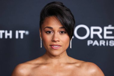 Amerikalı aktris ve şarkıcı Ariana DeBose, 20. Geleneksel L 'Oreal Paris' in Değerli Kadınları 2025 Akademi Sinema Müzesi 'ni 2 Aralık 2025' te Müze Sırası, Miracle Mile, Los Angeles, Kaliforniya, ABD 'de düzenledi..  