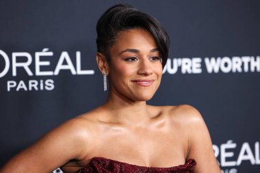 Amerikalı aktris ve şarkıcı Ariana DeBose, 20. Geleneksel L 'Oreal Paris' in Değerli Kadınları 2025 Akademi Sinema Müzesi 'ni 2 Aralık 2025' te Müze Sırası, Miracle Mile, Los Angeles, Kaliforniya, ABD 'de düzenledi..  